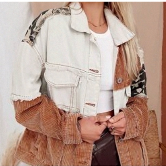 POL Camel Mix It Up Denim patch jacket NWOT - Picture 5 of 6